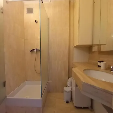 Et Sur Jardin Et Апартаменты